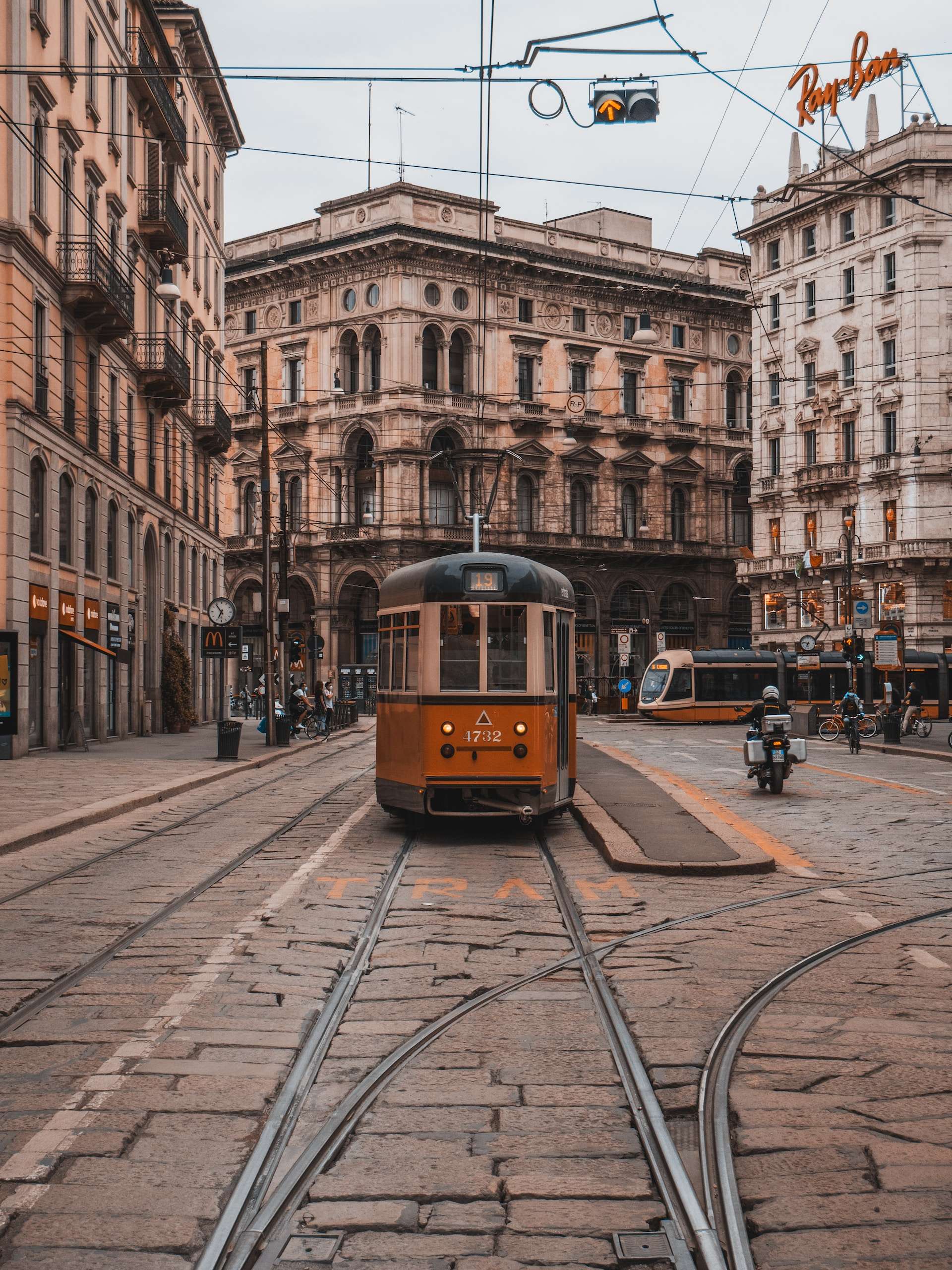 Read more about the article Milan plans to ban cars from city centre